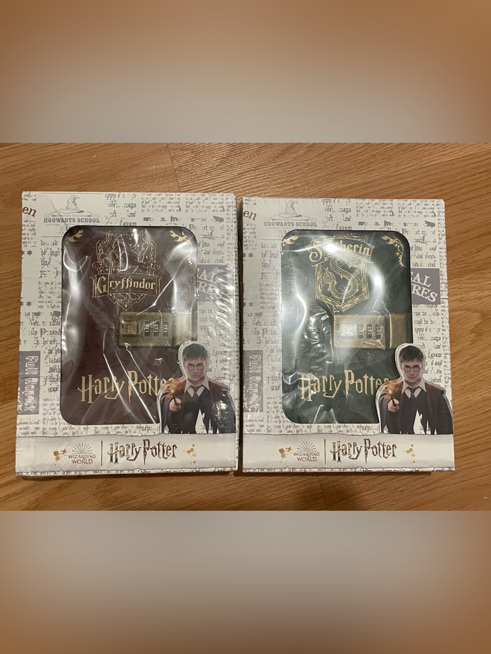🪄 Bundle of 2 Harry Potter locking journals - Gryffindor and Slytherin